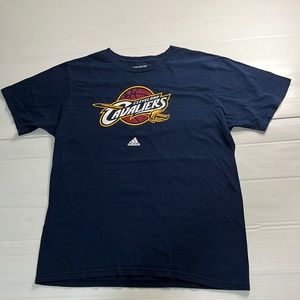 Adidas Cleveland Cavaliers Large T-Shirt.